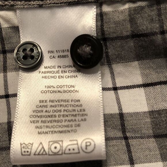 Michael Kors Slim Fit button down long sleeve shirt - Picture 4 of 7